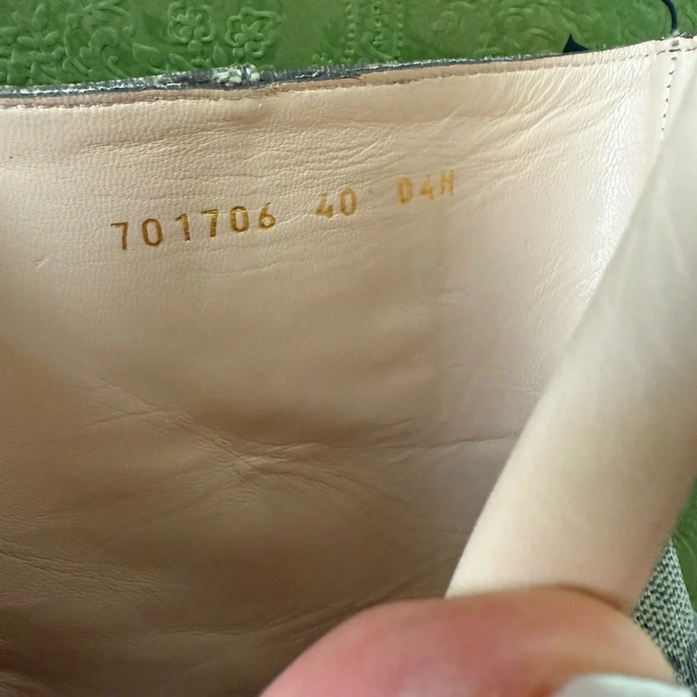 Gucci blondie Brown& Cream GG coated canvas 2” block heel ankle boot SZ 40 NWB - Picture 8 of 10